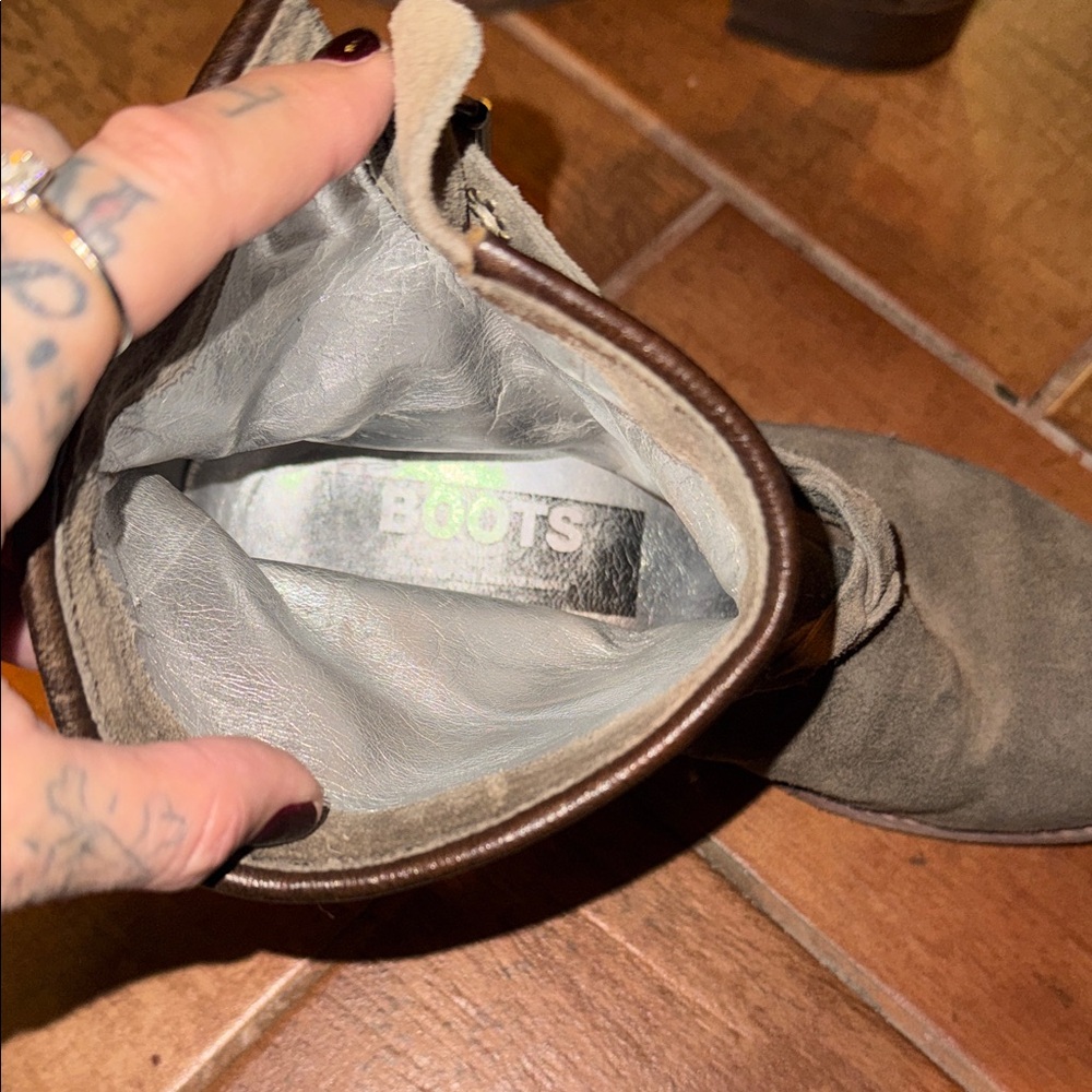 Golden Goose Brown / Taupe Ankle Boots - Picture 3 of 8